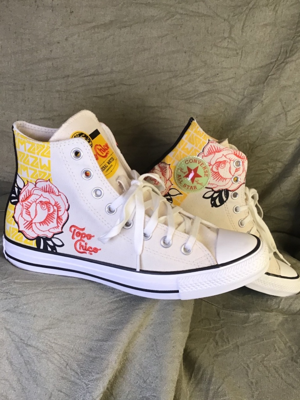 NEW Converse Chuck Taylor Topo Chico Unisex Sneakers. Men’s 7- Wo’s 9